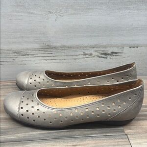 Gabor Hovercraft Shoes Ballet Flats Perforated silver Leather Womens Size 5.5